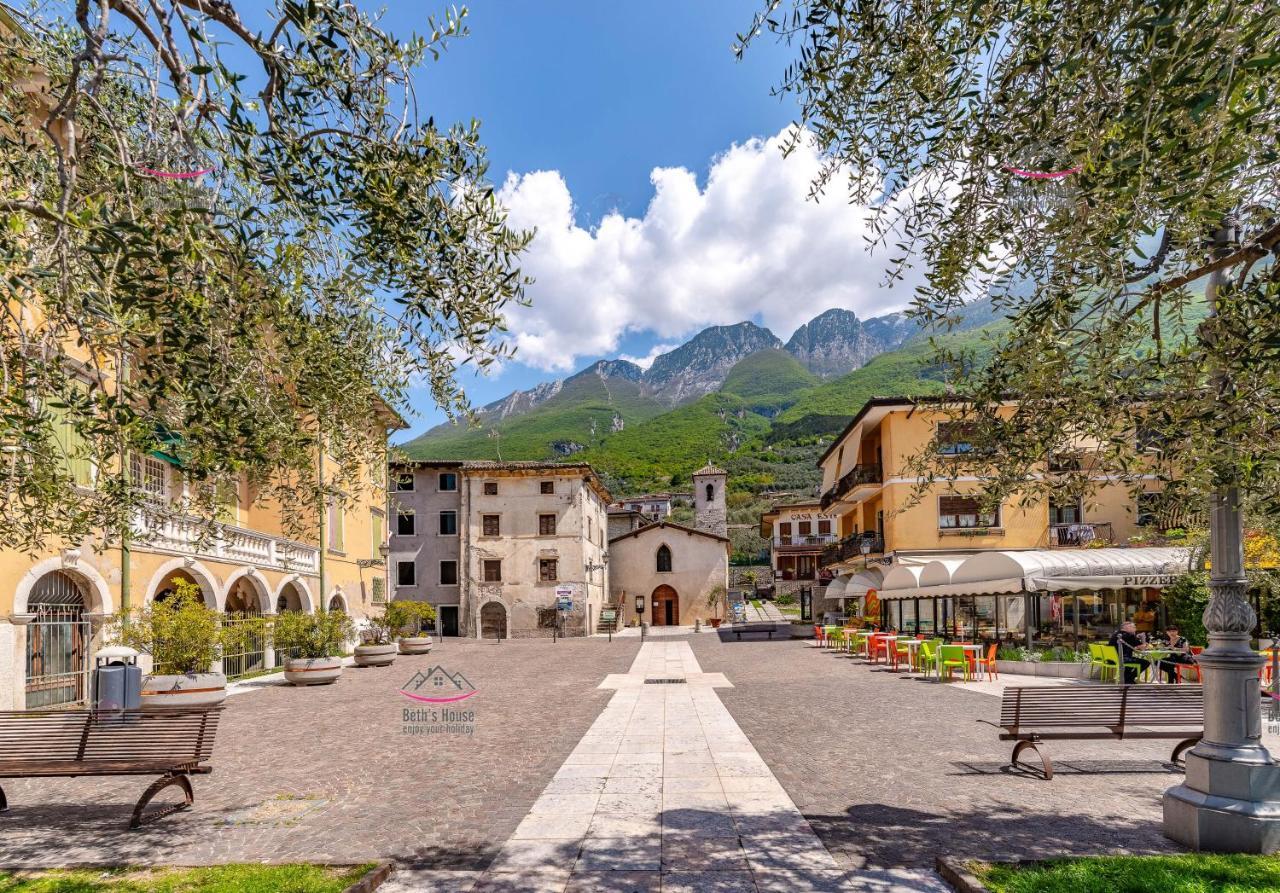 Garden Beth'S House Daire Brenzone sul Garda Dış mekan fotoğraf